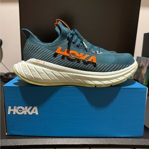 Hoka carbon x 3 running shoes
